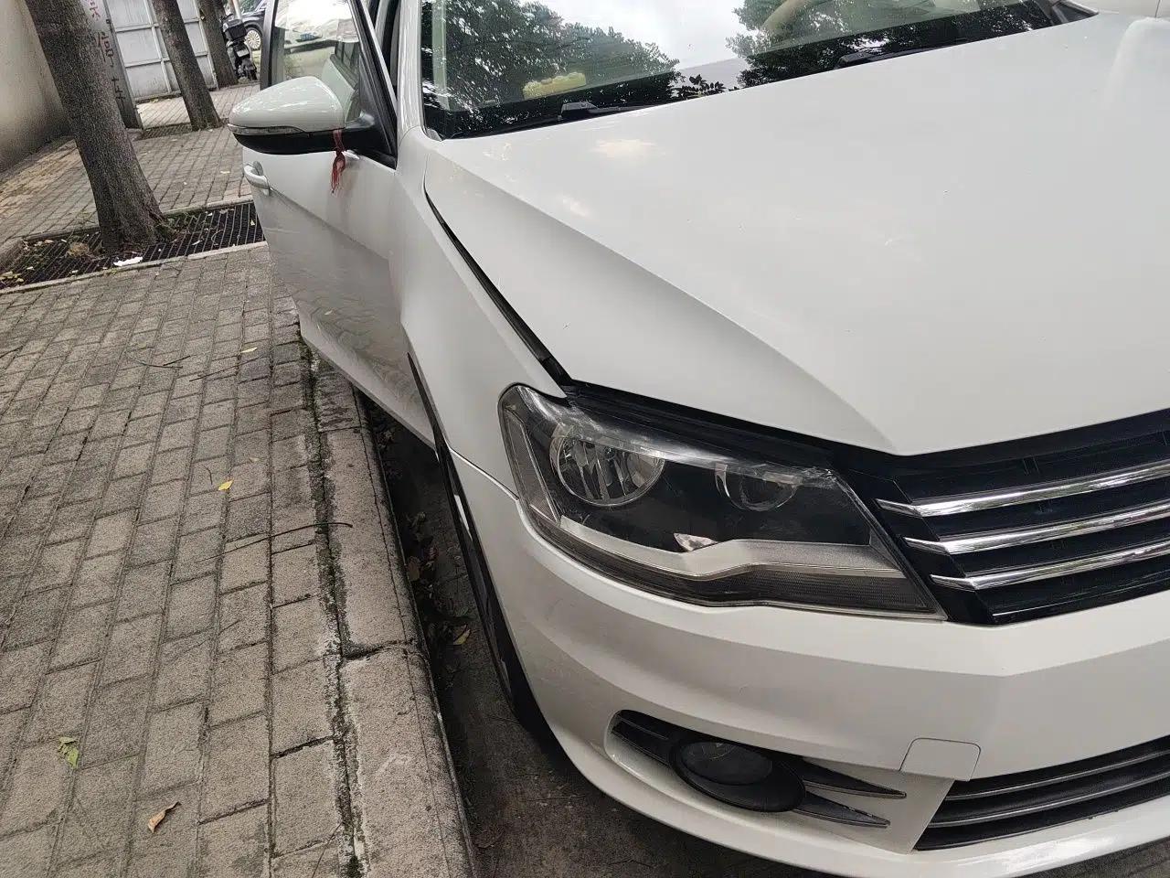 Volkswagen Bora 2015 Qihui Edition 1.6L Automatic Fashion Model — миниатюра 7