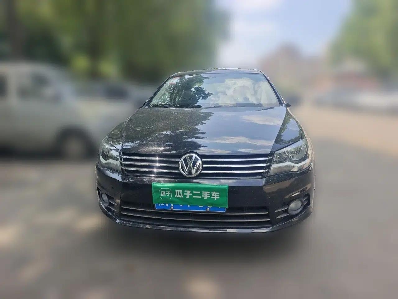 Volkswagen Bora 2013 1.6L Automatic Comfort Model — миниатюра 2