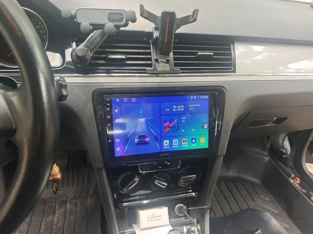 Volkswagen Bora 2013 1.6L Automatic Comfort Model — миниатюра 13