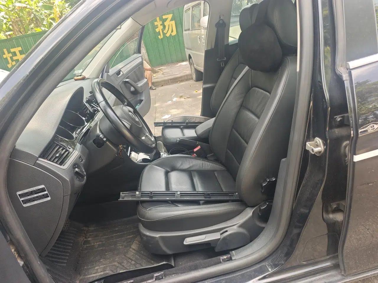 Volkswagen Bora 2013 1.6L Automatic Comfort Model — миниатюра 15
