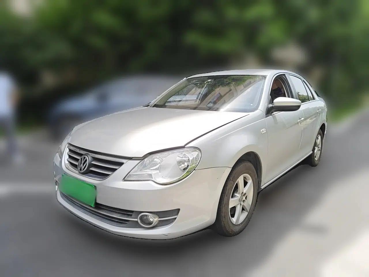 Volkswagen Bora 2012 1.6L Automatic Fashion Edition — миниатюра 1