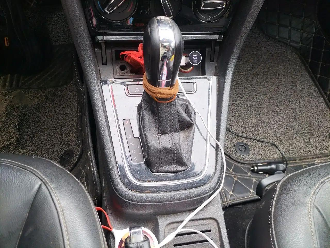 Volkswagen Bora 2013 1.4T Automatic Comfort Model — миниатюра 14