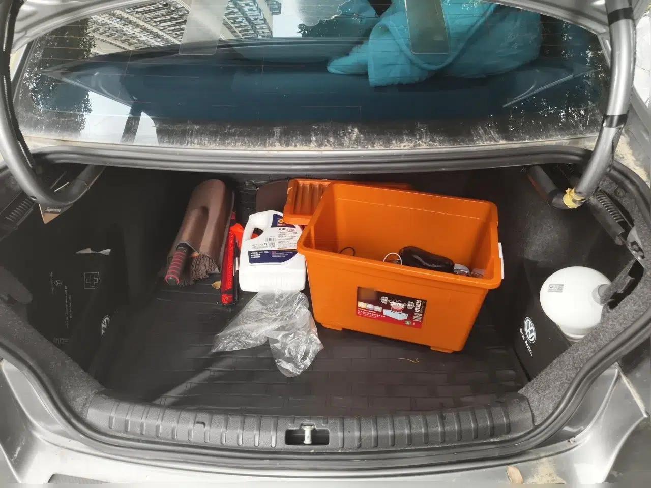 Volkswagen Bora 2011 1.6L Automatic Fashion Edition — миниатюра 19