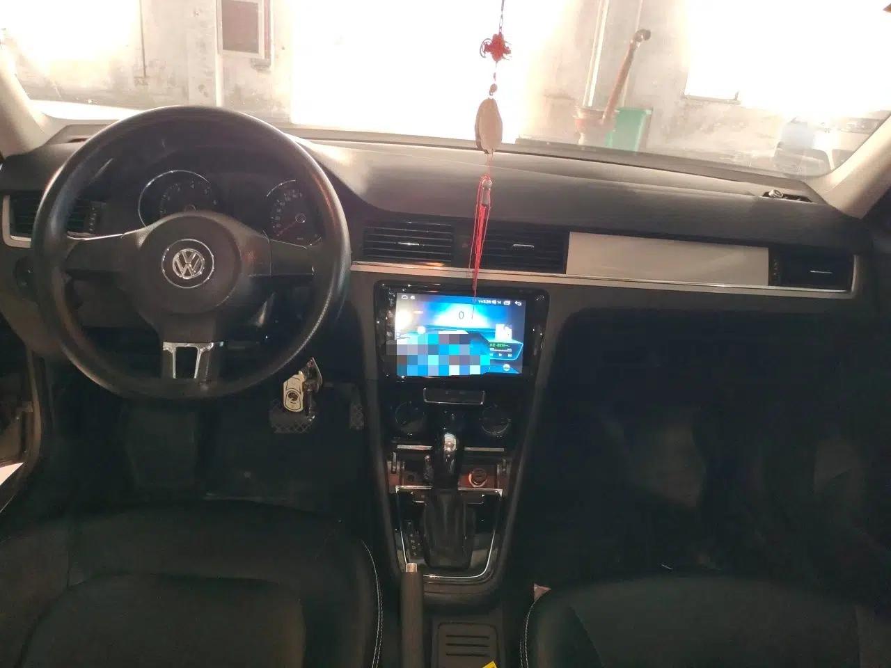 Volkswagen Bora 2014 1.6L Automatic Fashion Model — миниатюра 9