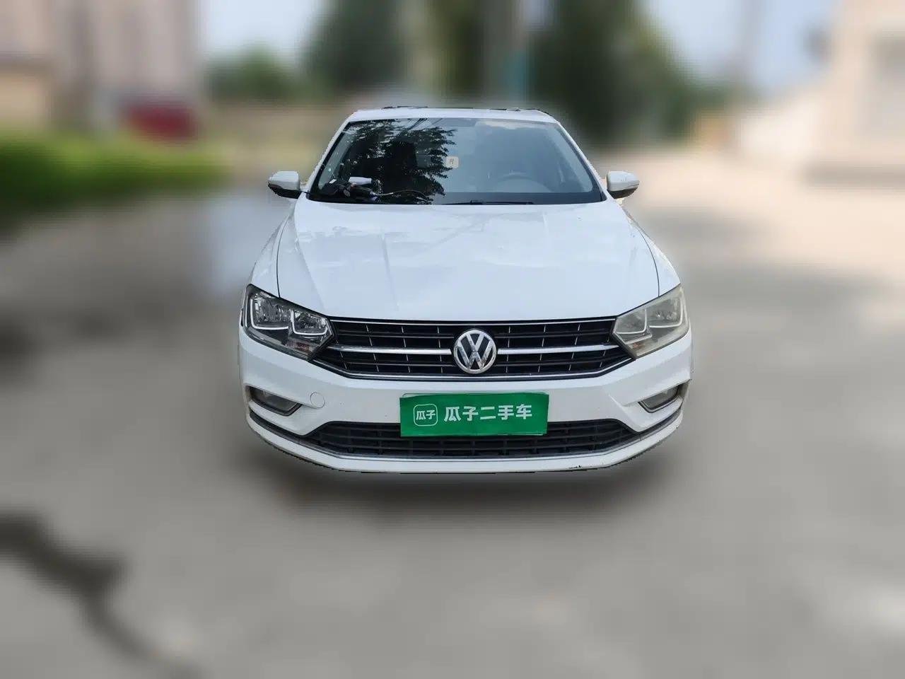 Volkswagen Bora 2017 1.6L Manual Comfort Model — миниатюра 2