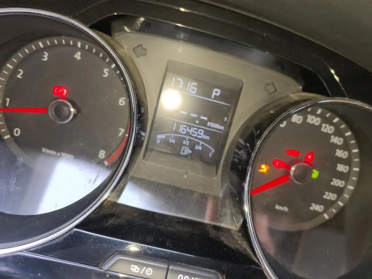 Volkswagen Bora 2014 1.4TSI Automatic Comfort Model — миниатюра 12
