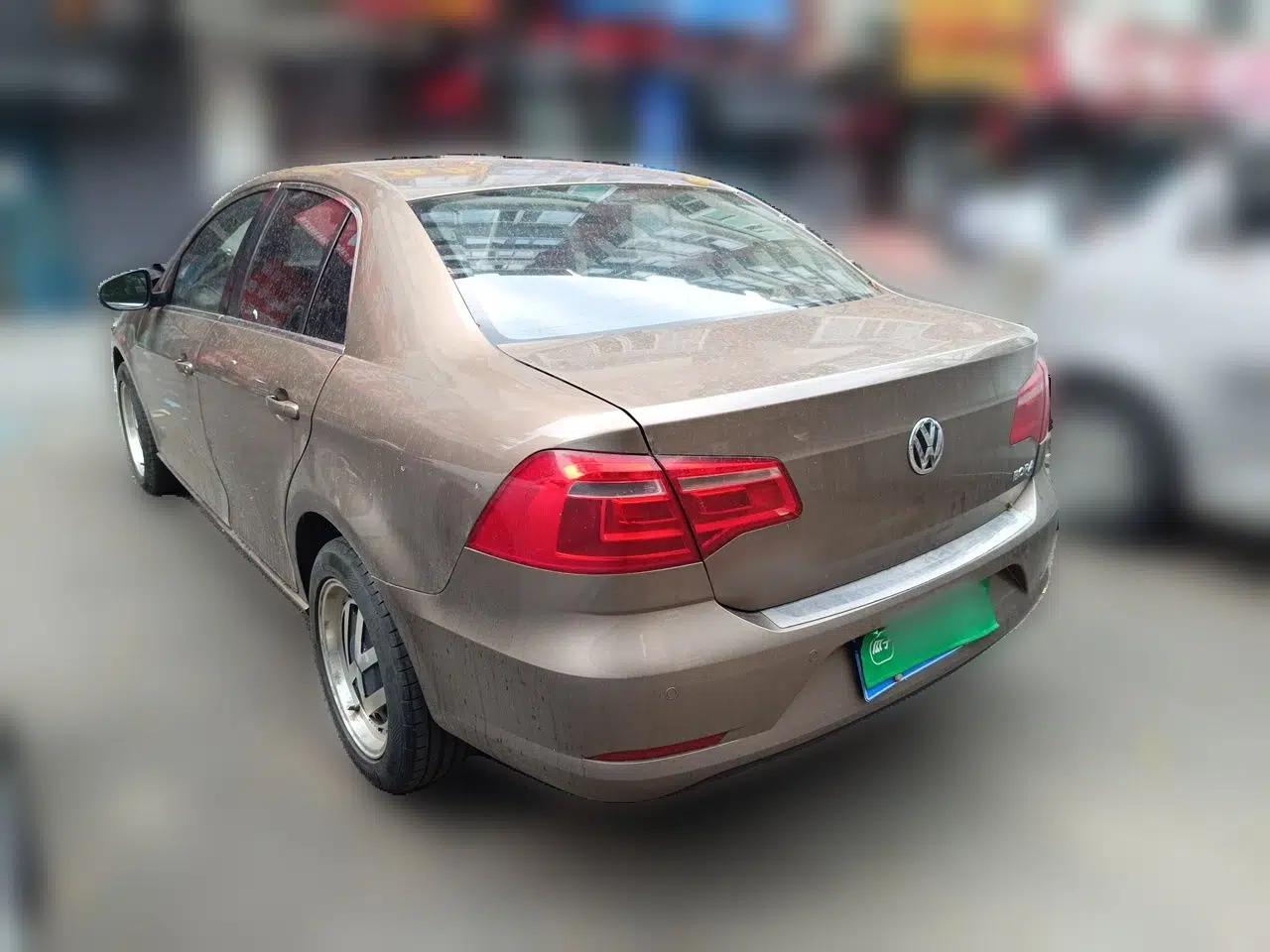 Volkswagen Bora 2015 Value Edition 1.6L Automatic Comfort Version — миниатюра 4
