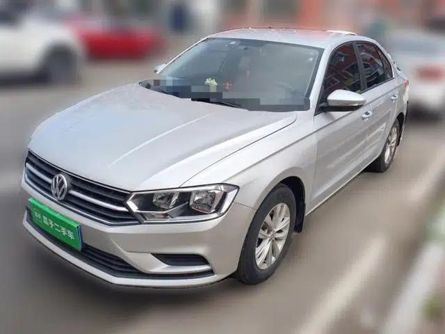 Volkswagen Bora 2016 1.6L Manual Fashion Edition
