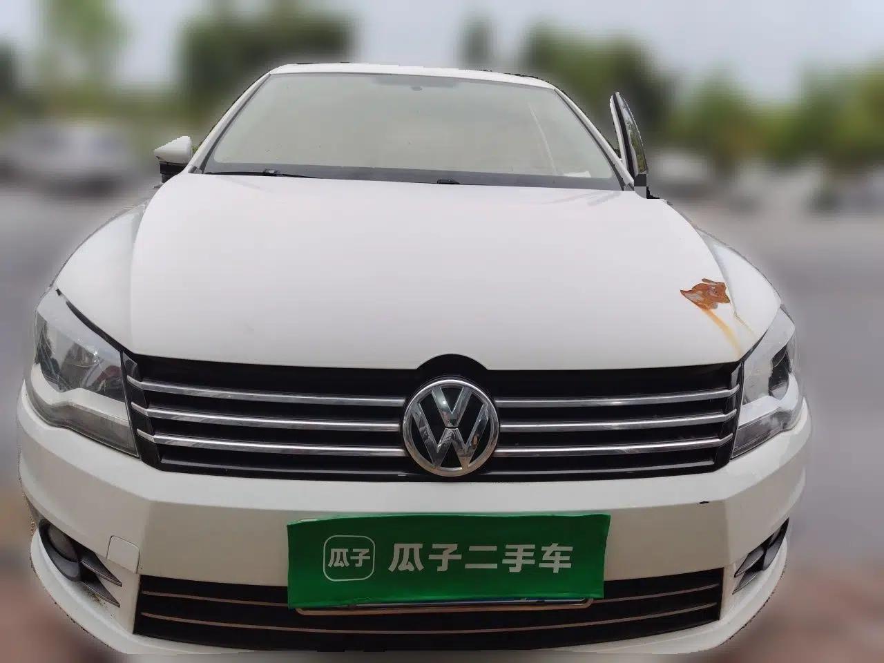Volkswagen Bora 2013 1.6L Manual Comfort Model — миниатюра 2