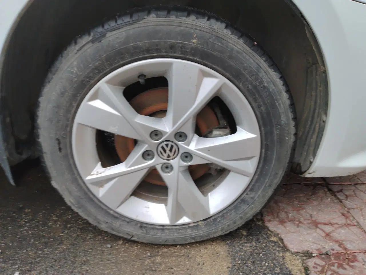 Volkswagen Bora 2013 1.6L Manual Comfort Model — миниатюра 8