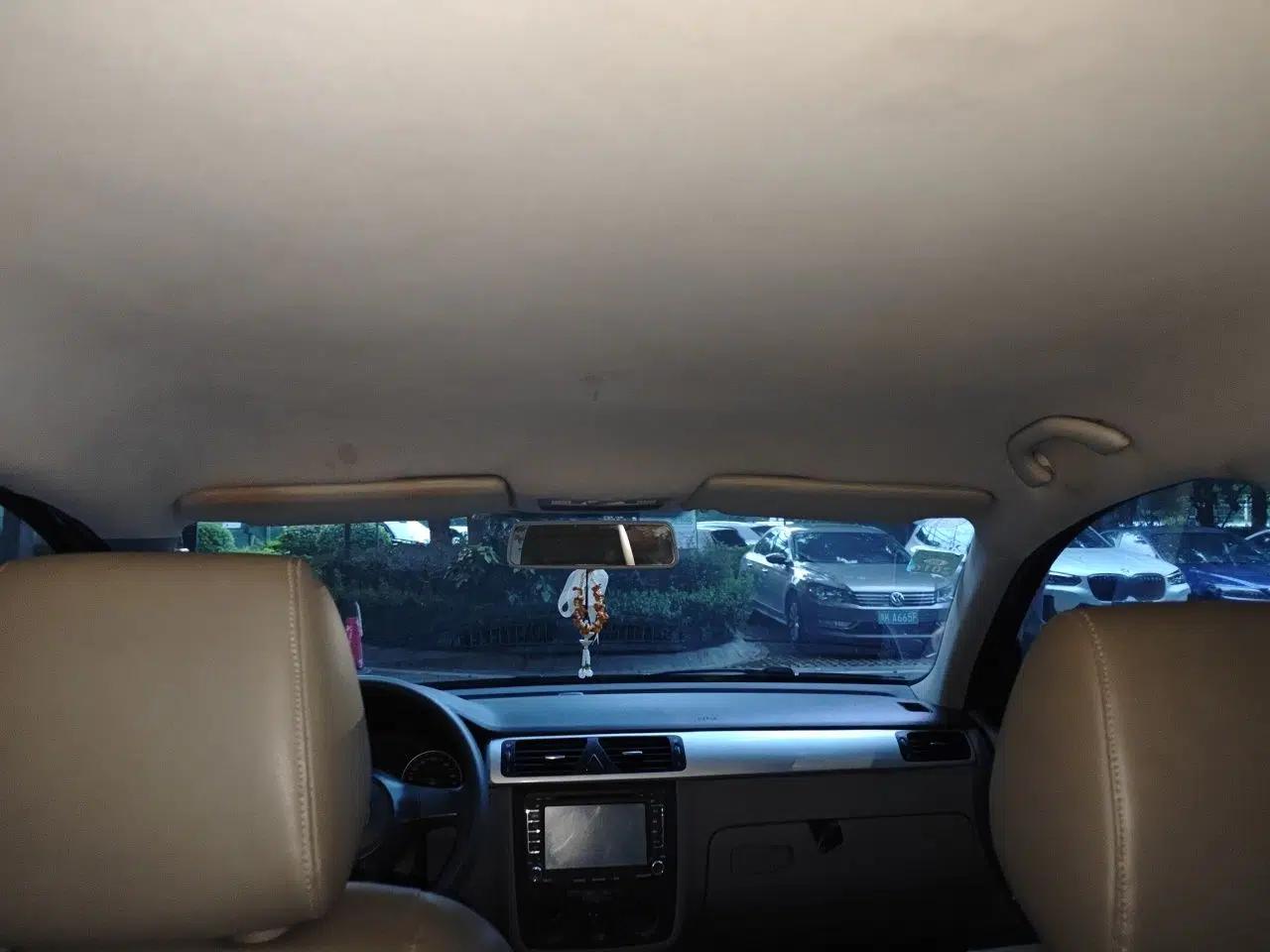 Volkswagen Bora 2012 1.6L Automatic Fashion Edition — миниатюра 18