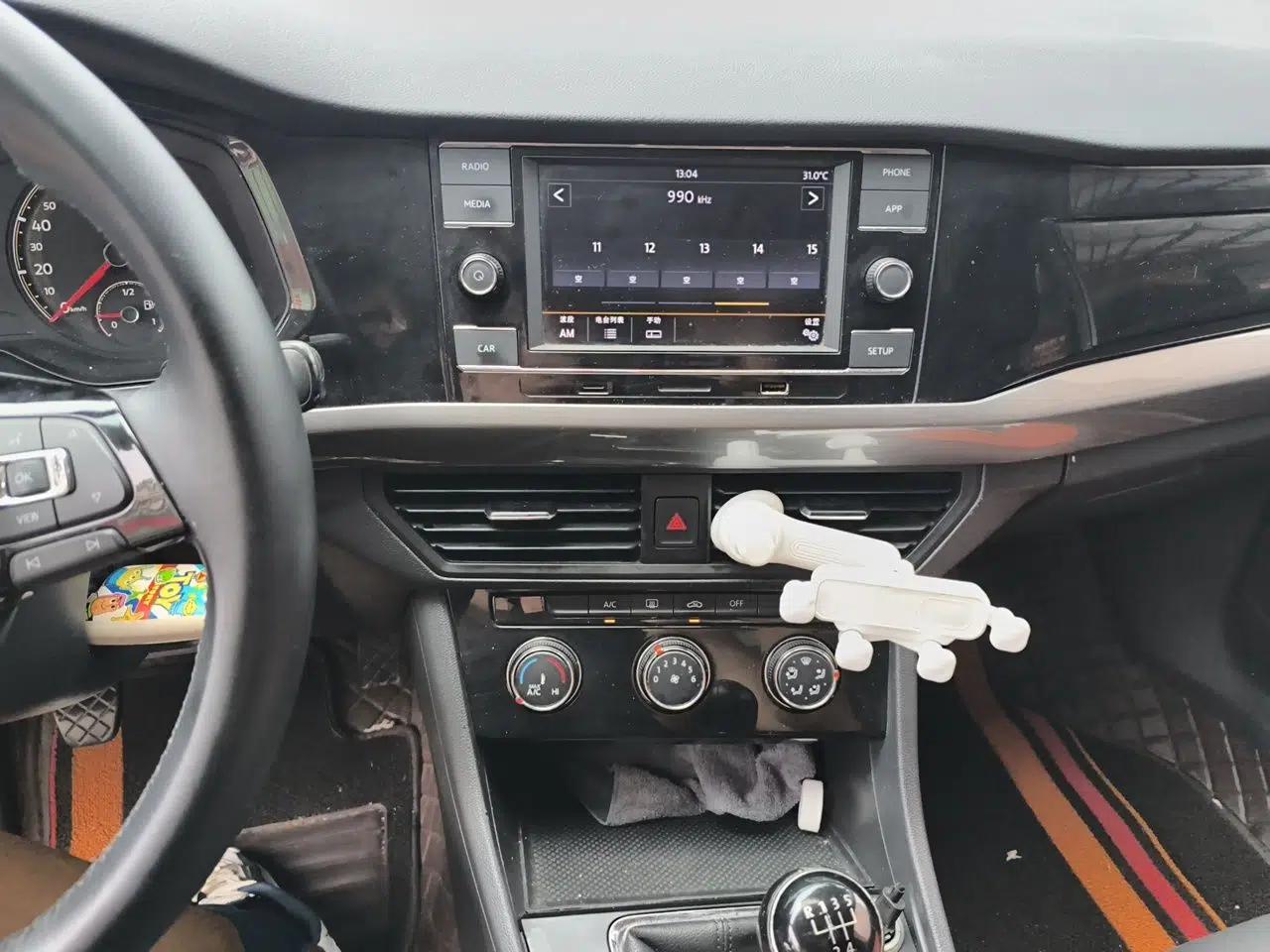 Volkswagen Bora 2019 Revised Version 1.5L Manual Comfort Edition China VI Standard — миниатюра 13