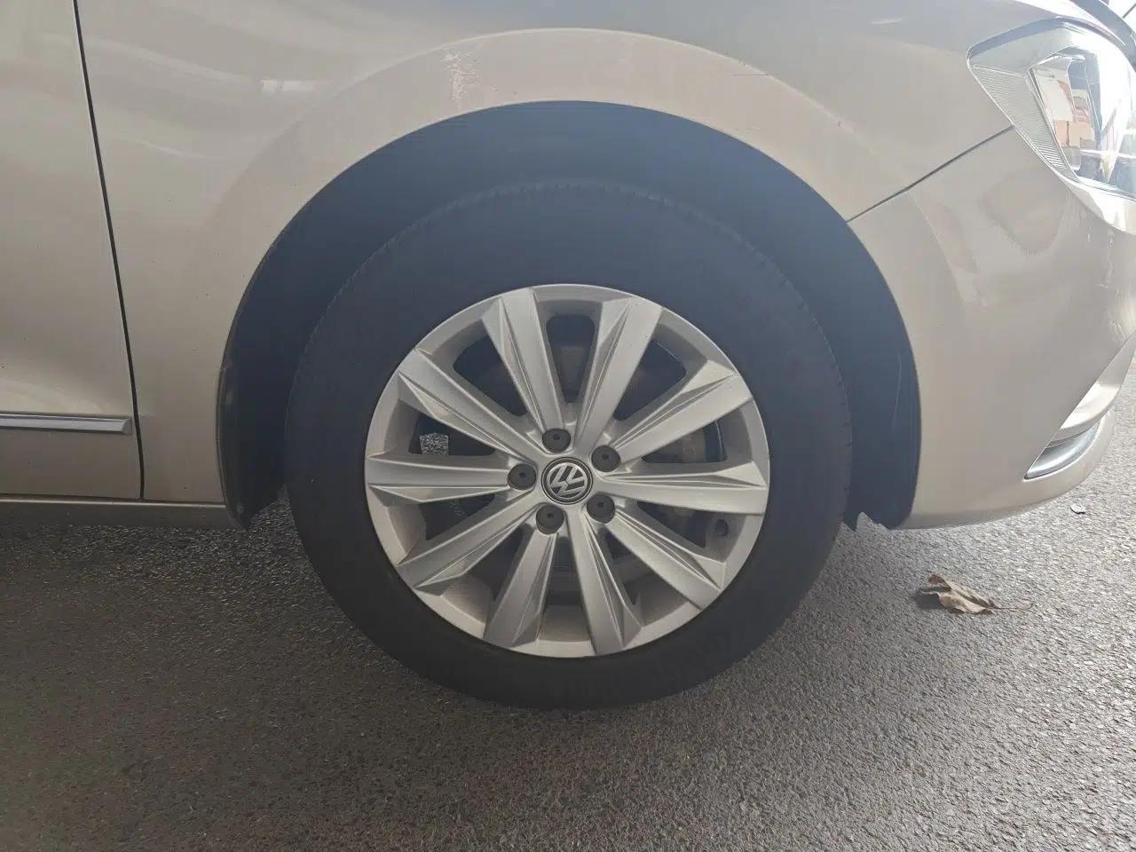Volkswagen Bora 2017 1.6L Automatic Comfort Model — миниатюра 8
