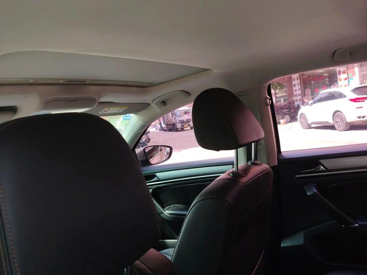 Volkswagen Bora 2016 1.6L Automatic Comfort Model — миниатюра 15