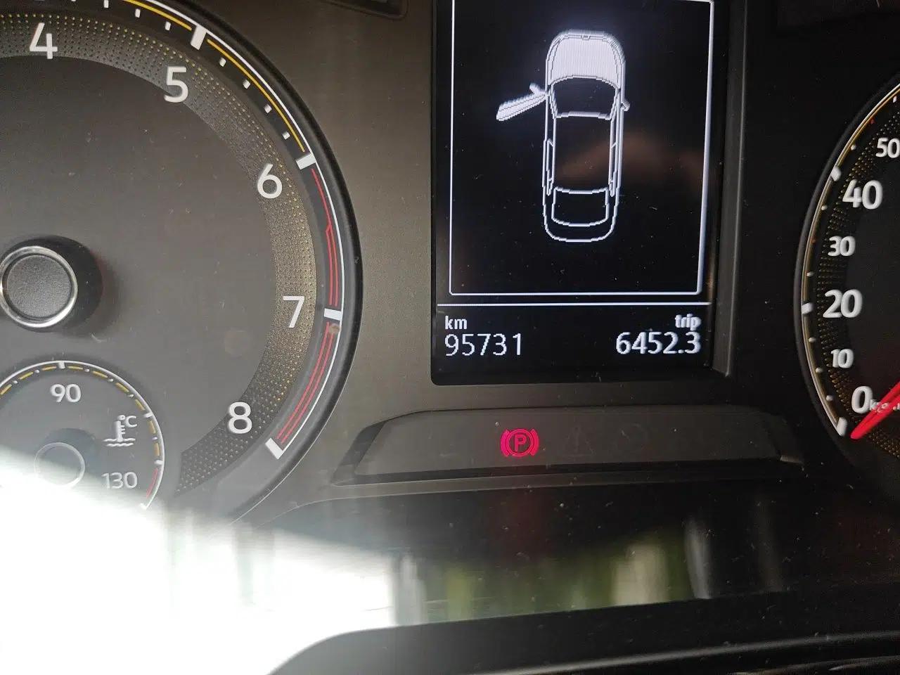Volkswagen Bora 2019 Revised Version 1.5L Automatic Fashionable Style China VI — миниатюра 12