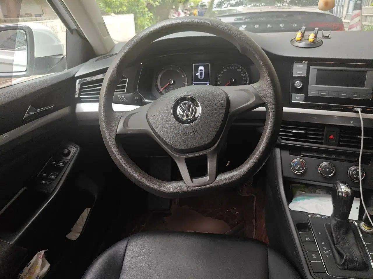 Volkswagen Bora 2019 Revised Version 1.5L Automatic Fashionable Style China VI — миниатюра 10