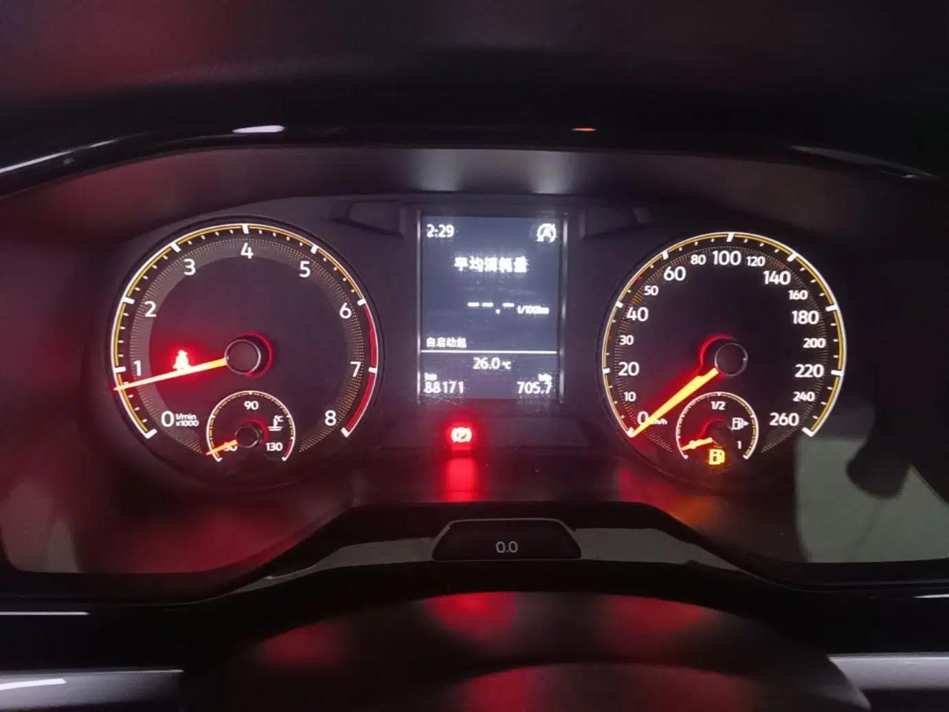 Volkswagen Bora 2019 1.5L Manual Fashion Edition — миниатюра 14