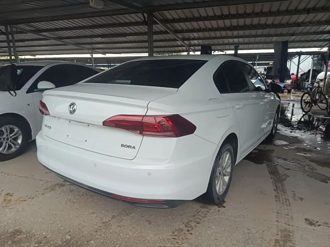Volkswagen Bora 2019 1.5L Manual Fashion Edition — миниатюра 6