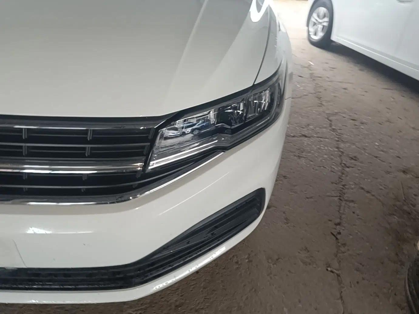 Volkswagen Bora 2019 1.5L Manual Fashion Edition — миниатюра 8