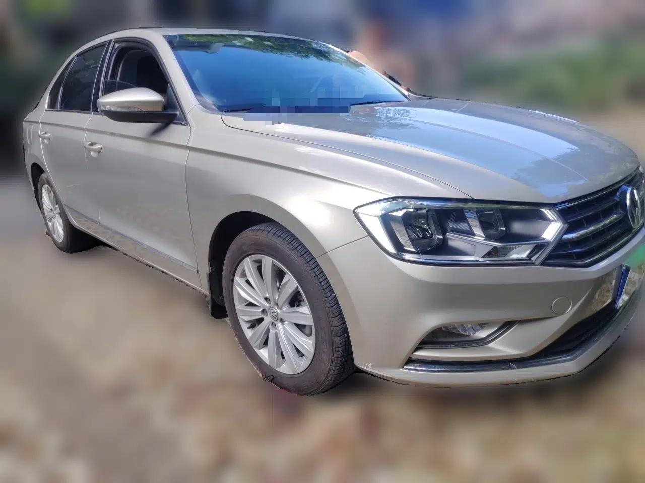 Volkswagen Bora 2016 230TSI DSG Comfort Model — миниатюра 3