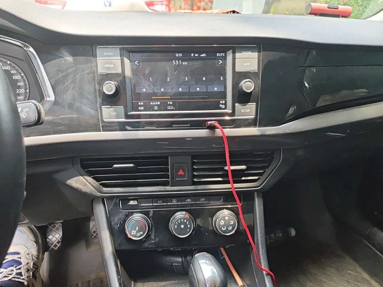 Volkswagen Bora 2020 1.5L Automatic Comfort Model — миниатюра 13