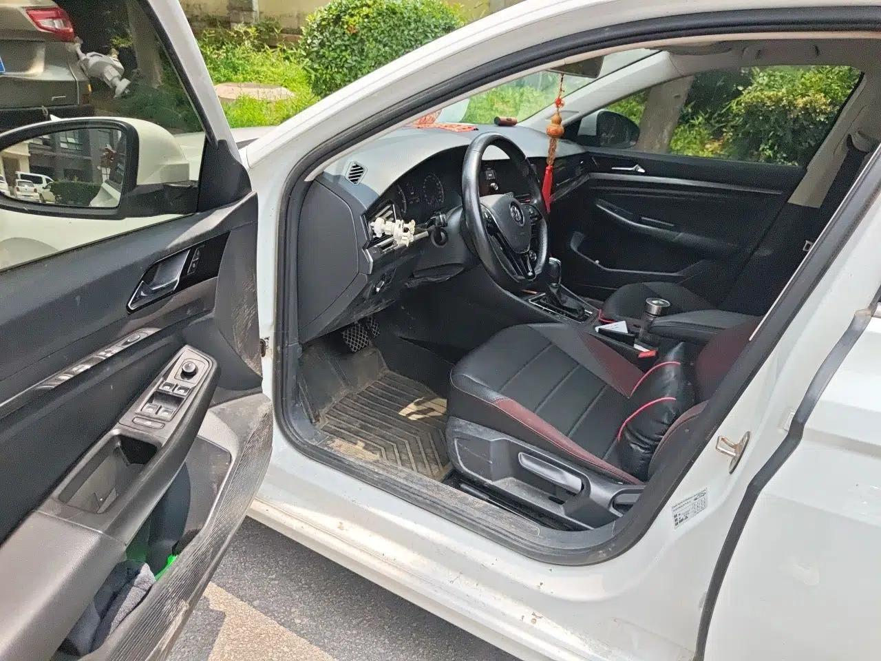 Volkswagen Bora 2020 1.5L Automatic Comfort Model — миниатюра 16