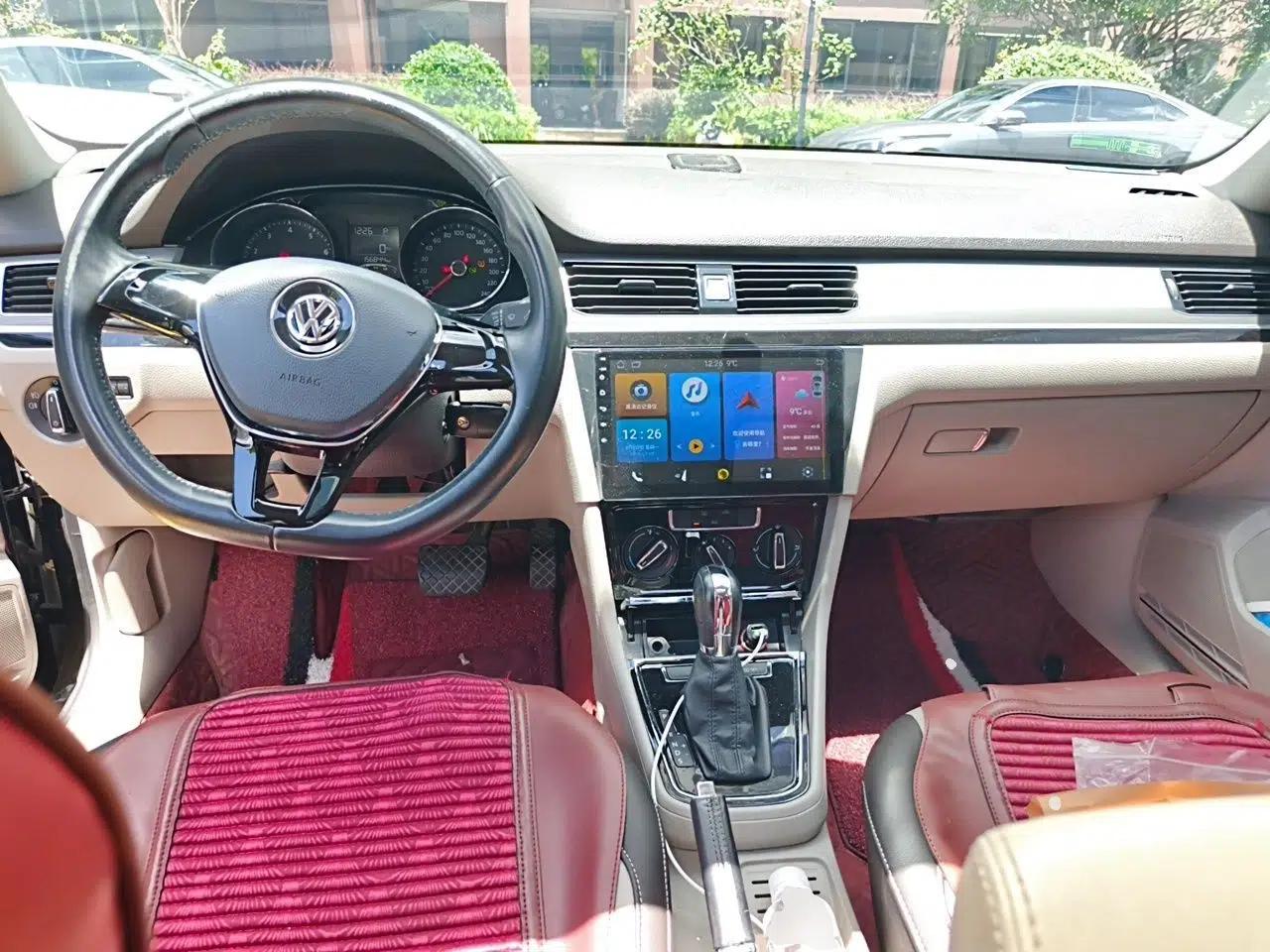 Volkswagen Bora 2016 1.6L Automatic Comfort Model — миниатюра 9