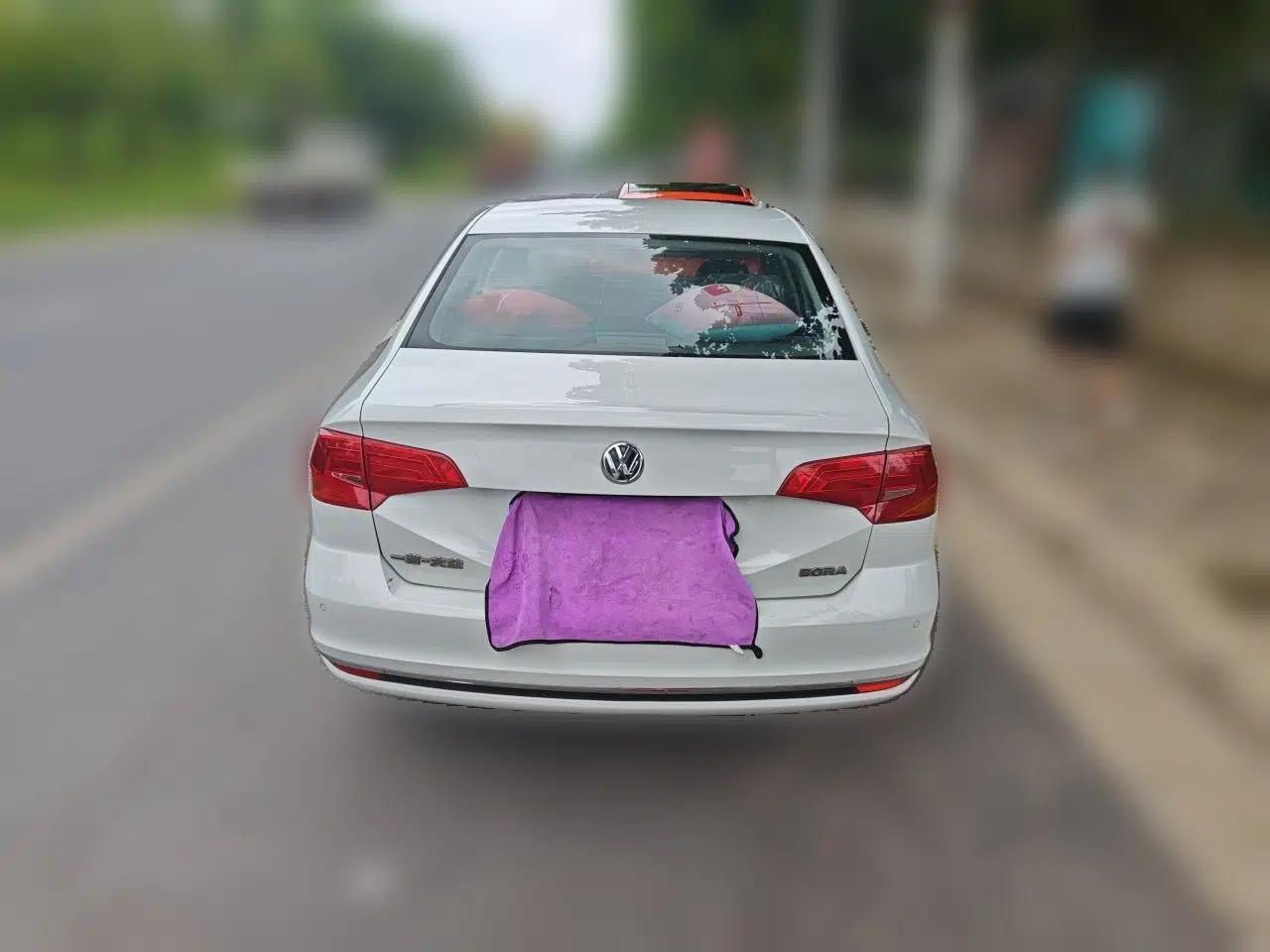 Volkswagen Bora 2018 1.5L Automatic Comfort Model — миниатюра 5