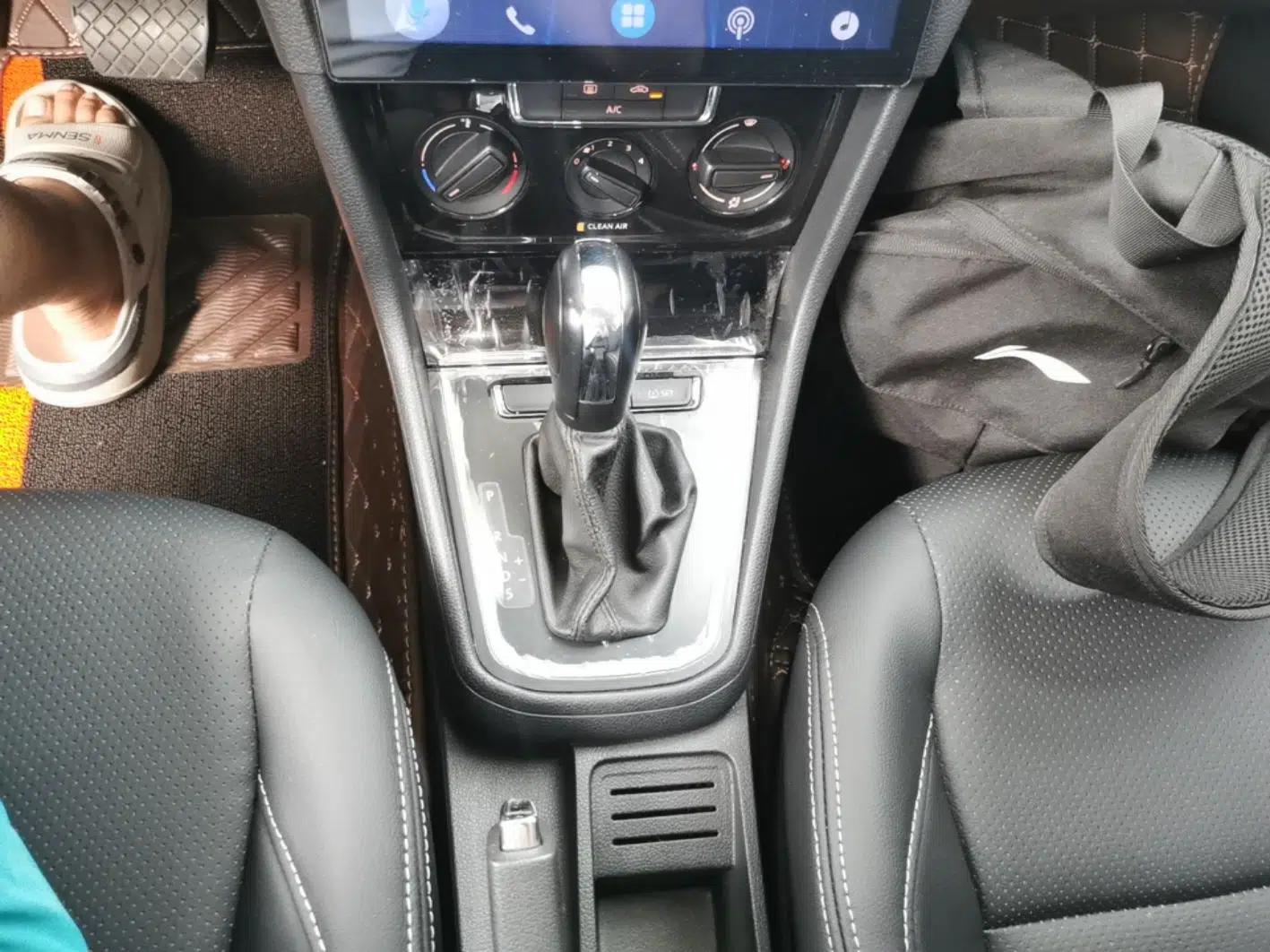 Volkswagen Bora 2019 Bora Legend 1.5L Automatic Leading Model China VI Standard — миниатюра 16
