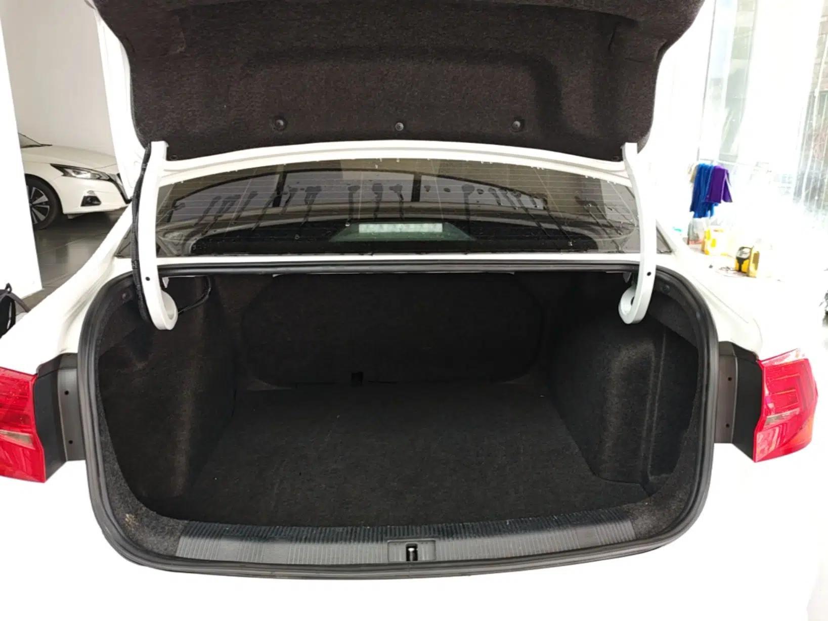 Volkswagen Bora 2019 Facelift Bora·Legend 1.5L Automatic Fashion Edition China VI Standard — миниатюра 22