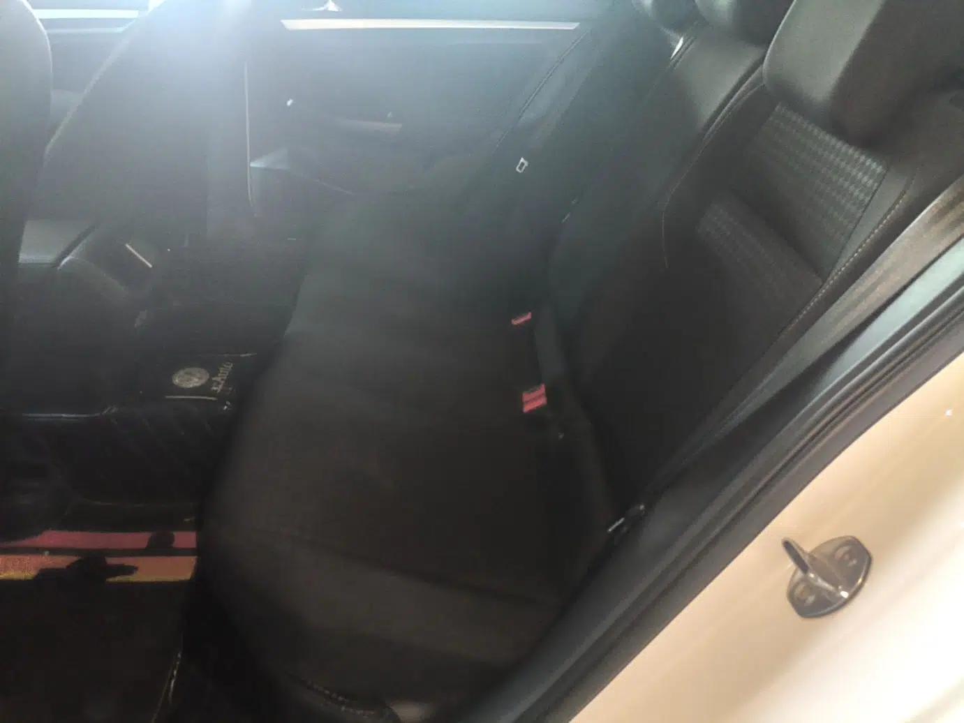 Volkswagen Bora 2021 1.5L Manual Fashion Smart Connect Edition — миниатюра 20