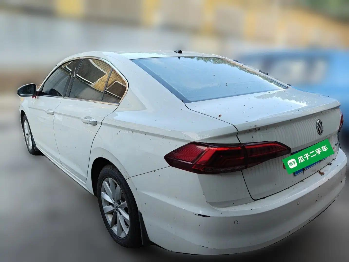Volkswagen Bora 2019 1.5L Automatic Comfort Model — миниатюра 4