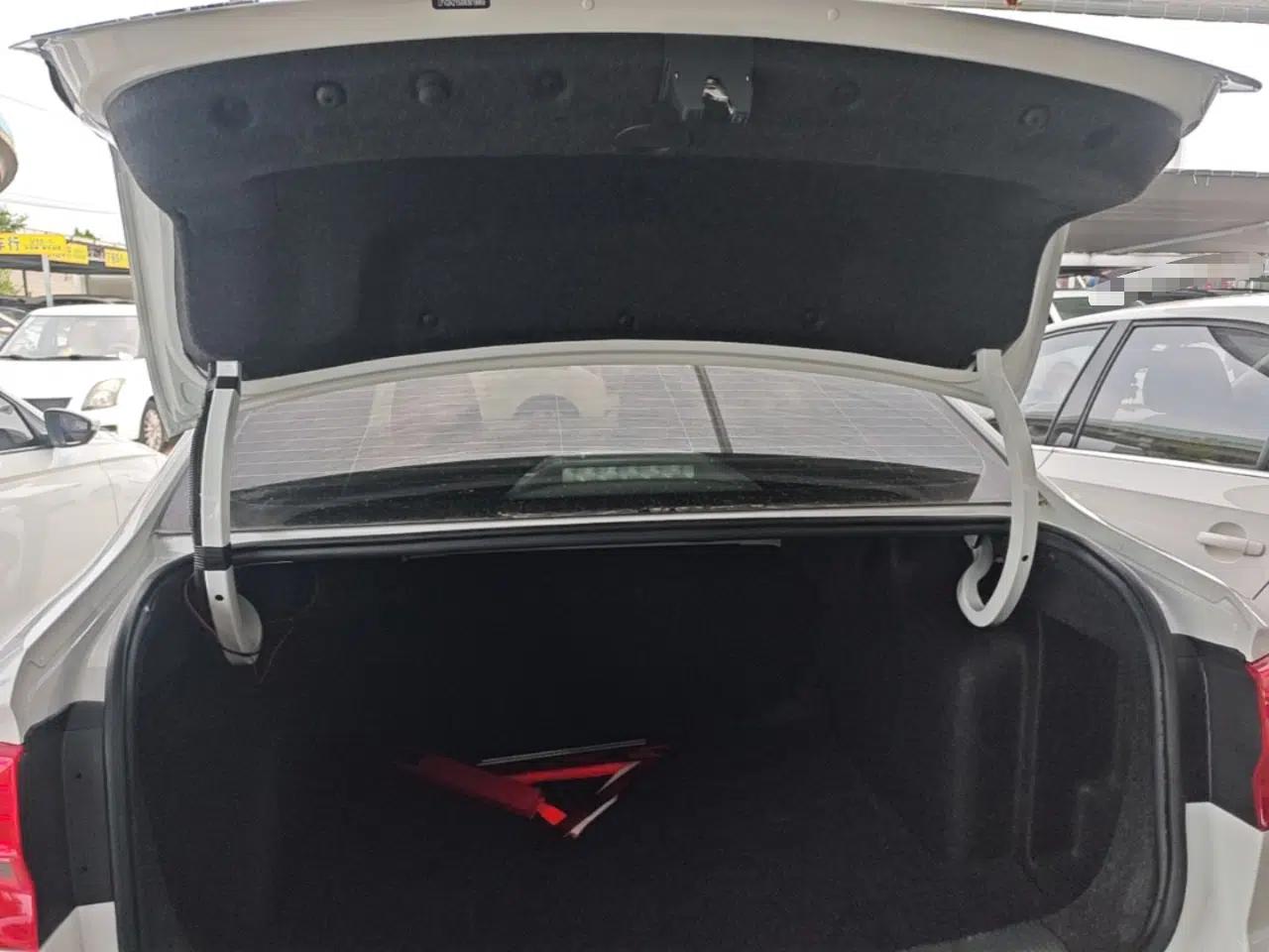 Volkswagen Bora 2019 Facelift Bora·Legend 1.5L Automatic Fashion Edition China VI Standard — миниатюра 27