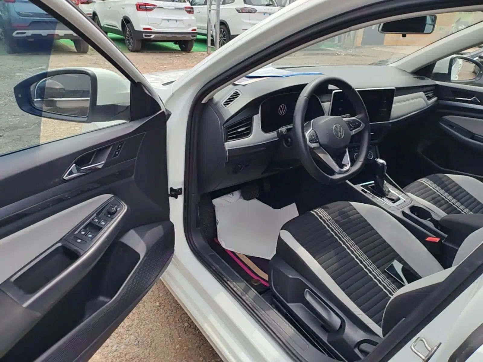 Volkswagen Bora 2024 200TSI DSG Comfort Edition — миниатюра 18