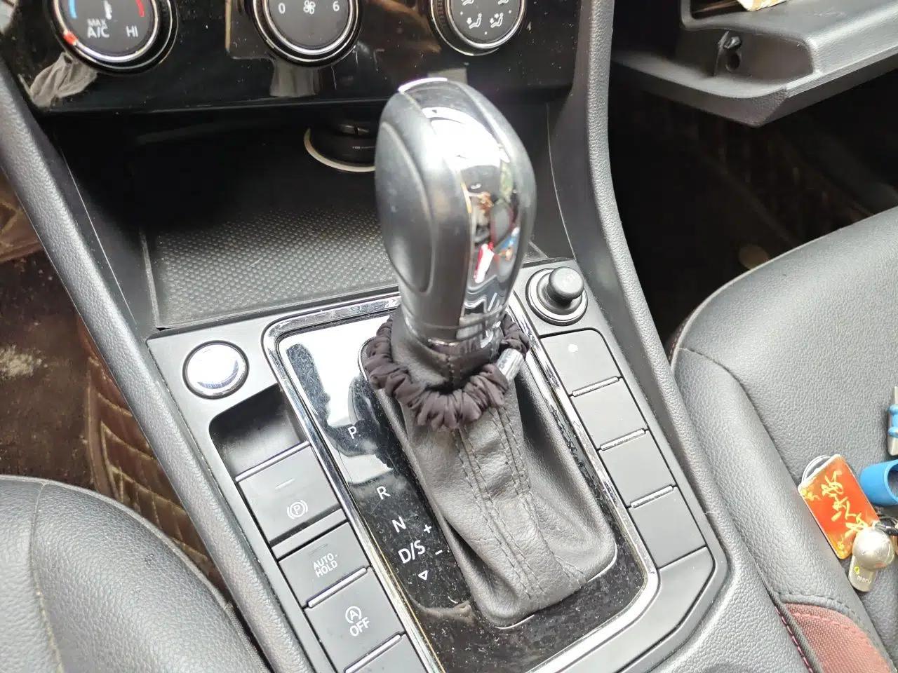 Volkswagen Bora 2021 1.5L Automatic Comfort Smart Connect Edition — миниатюра 14