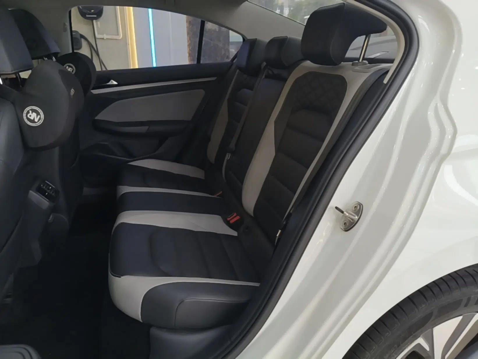 Volkswagen Bora 2023 300TSI DSG Prestige Edition — миниатюра 20
