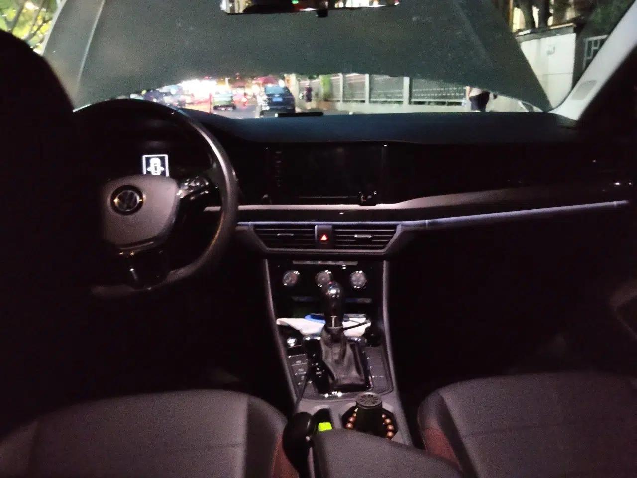 Volkswagen Bora 2021 1.5L Automatic Elite Smart Connect Edition — миниатюра 9