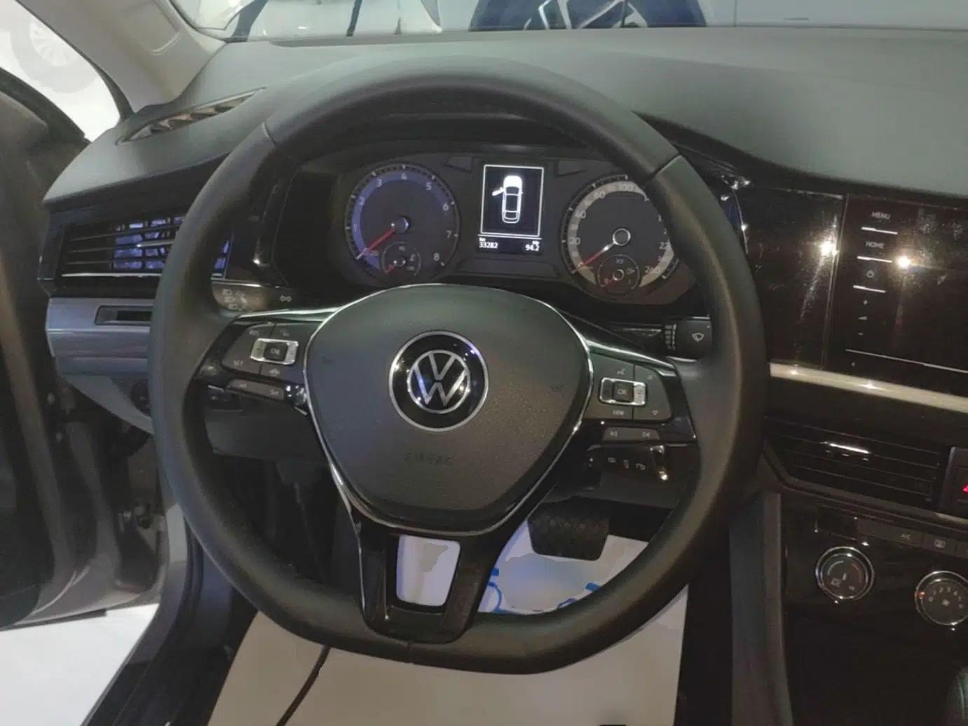 Volkswagen Bora 2021 1.5L Automatic Comfort Smart Connect Edition — миниатюра 18