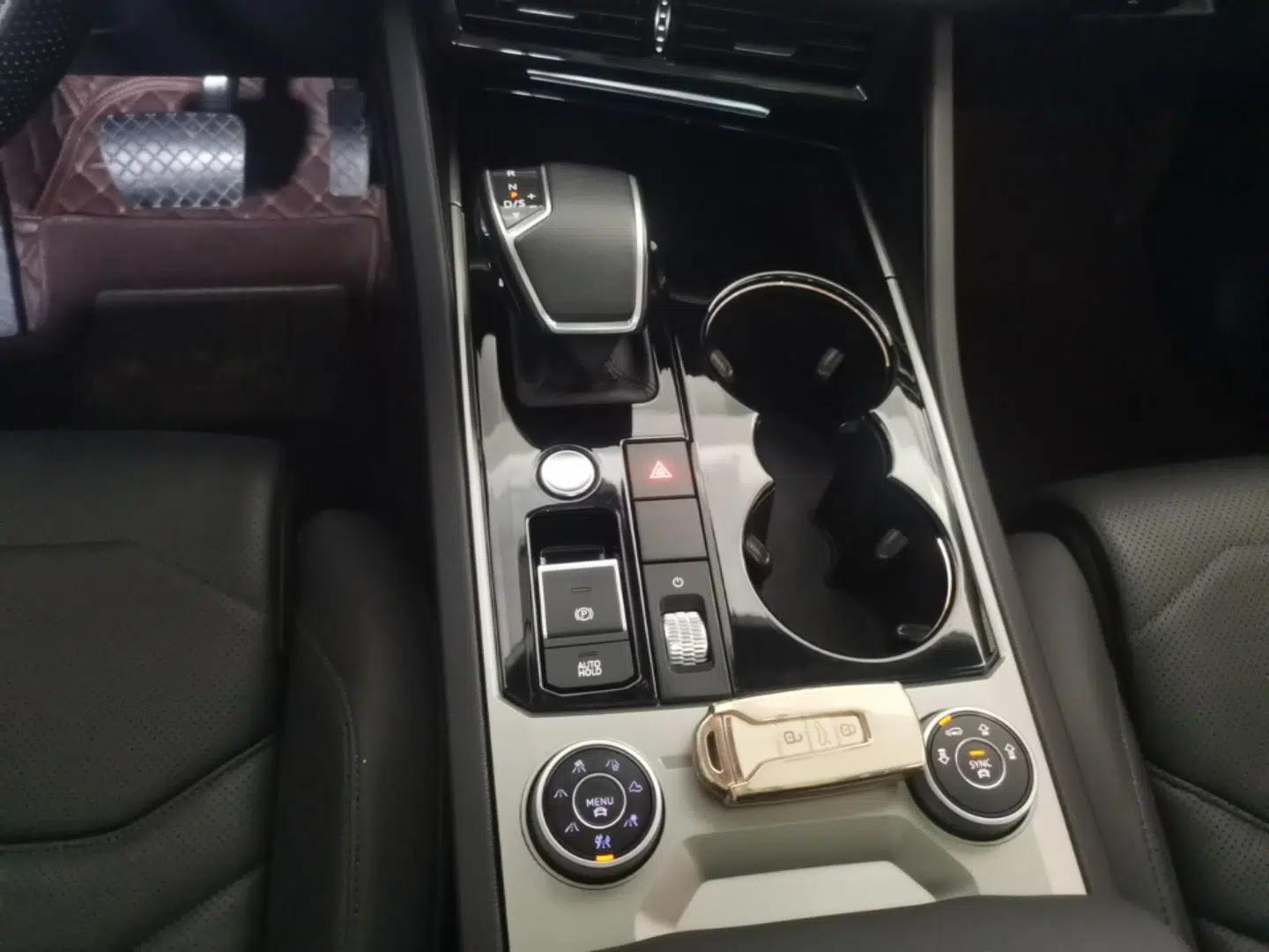 Volkswagen Touareg 2019 3.0 TSI RuiFeng Edition China VI Standard — миниатюра 21