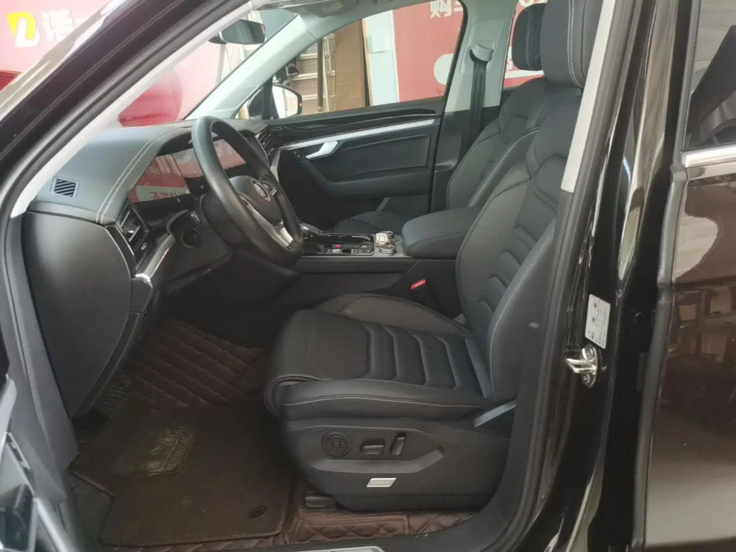 Volkswagen Touareg 2019 3.0 TSI RuiFeng Edition China VI Standard — миниатюра 22