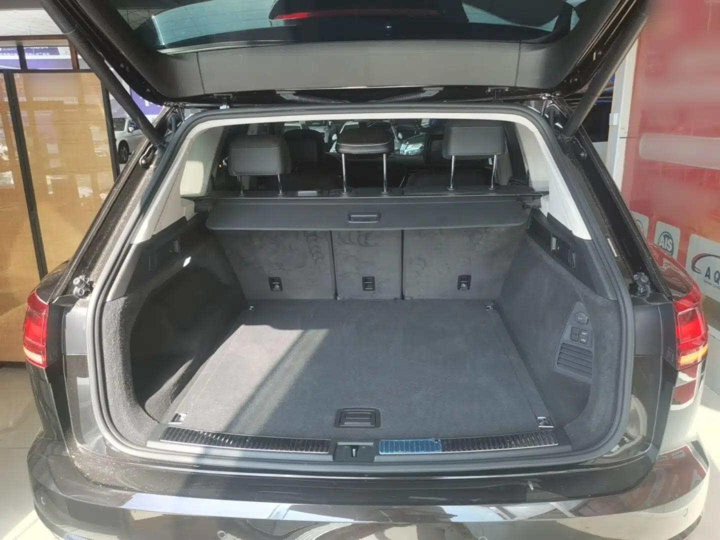 Volkswagen Touareg 2019 3.0 TSI RuiFeng Edition China VI Standard — миниатюра 27