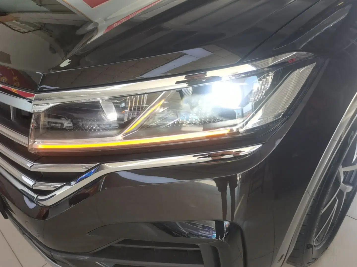 Volkswagen Touareg 2019 3.0 TSI RuiFeng Edition China VI Standard — миниатюра 8