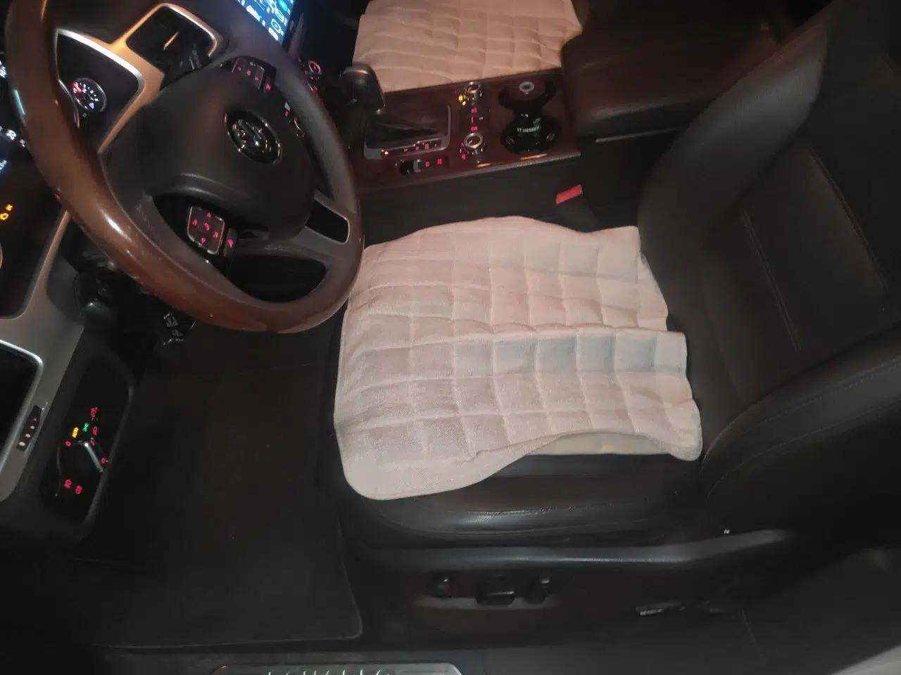 Volkswagen Touareg 2011 3.0 TSI Comfort Version — миниатюра 15
