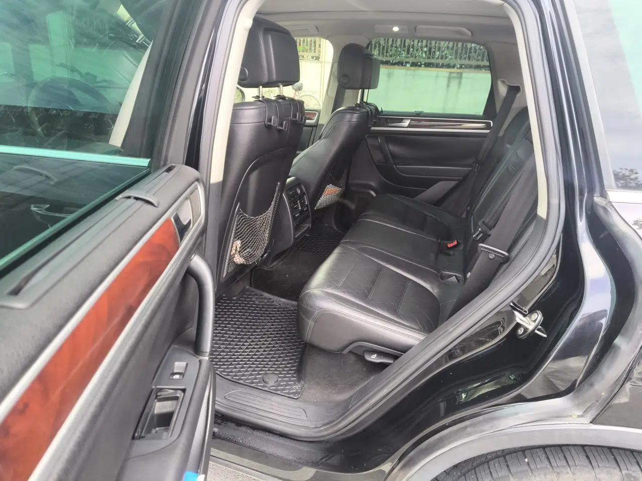 Volkswagen Touareg 2011 3.0 TSI High-End Version — миниатюра 17