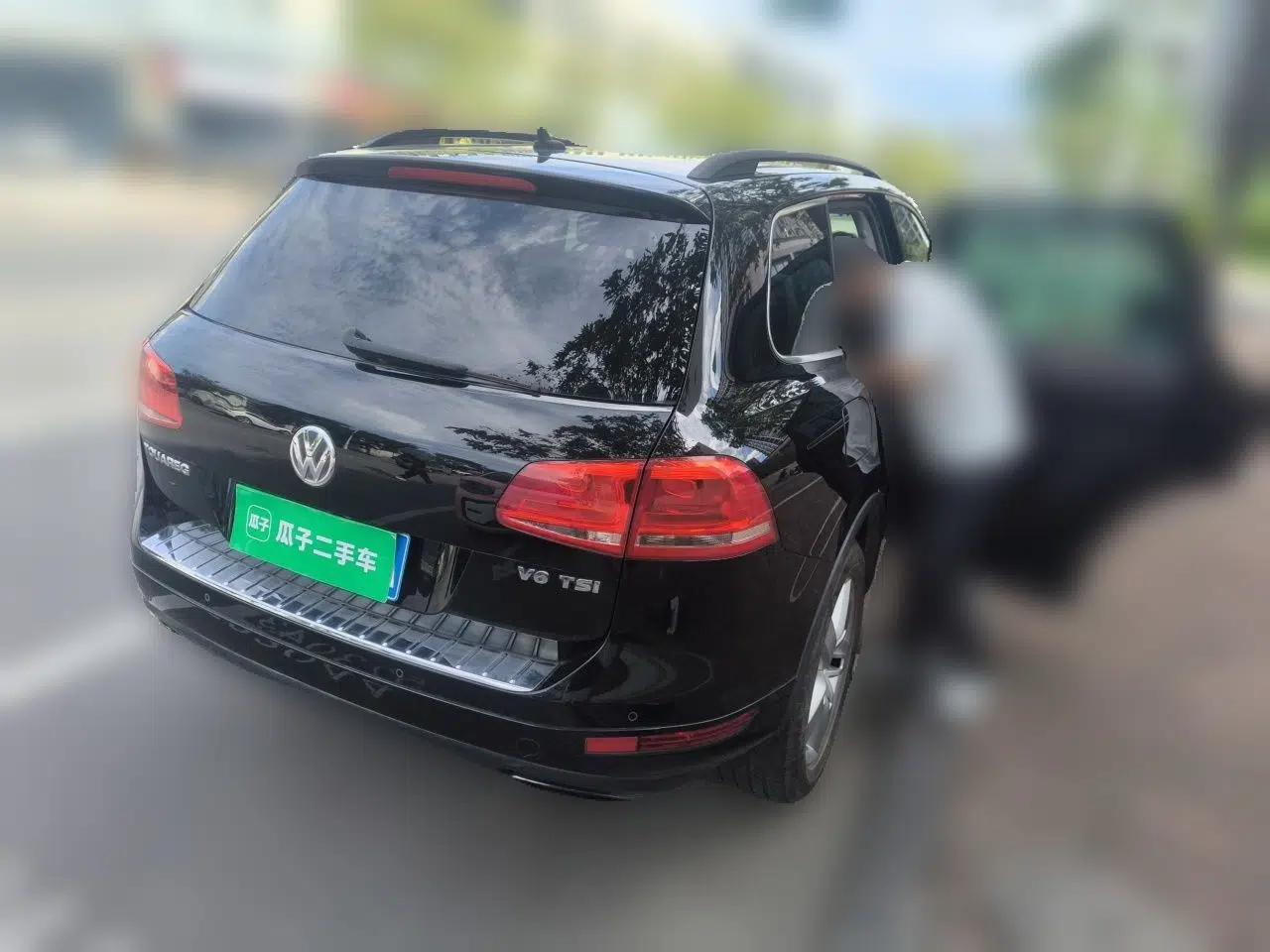 Volkswagen Touareg 2011 3.0 TSI High-End Version — миниатюра 6