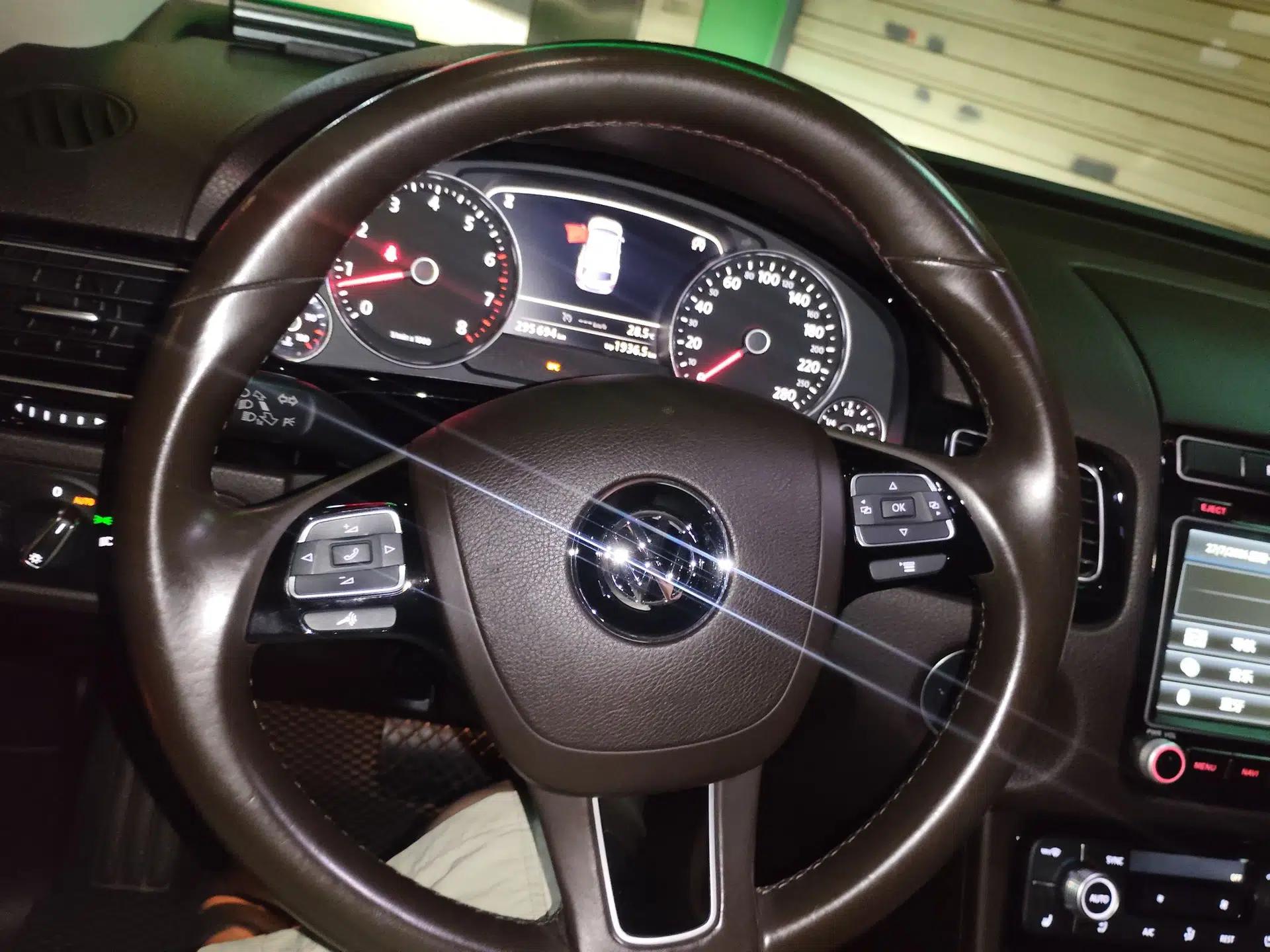 Volkswagen Touareg 2017 3.0 TSI Touareg Model — миниатюра 11