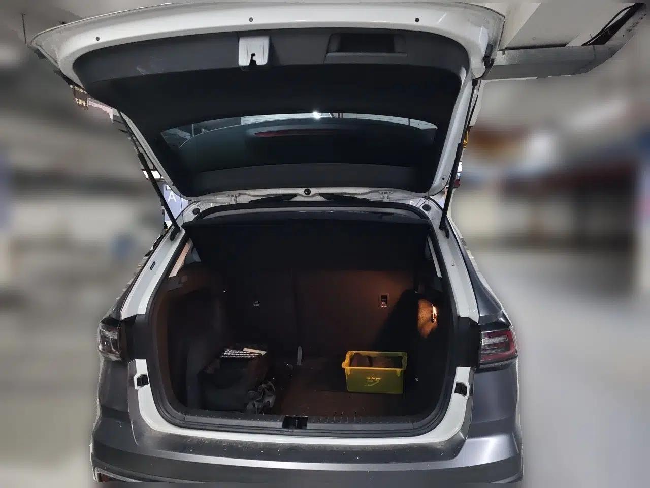 Volkswagen Tharu 2024 300TSI Two-Wheel-Drive Full Moon Edition — миниатюра 19