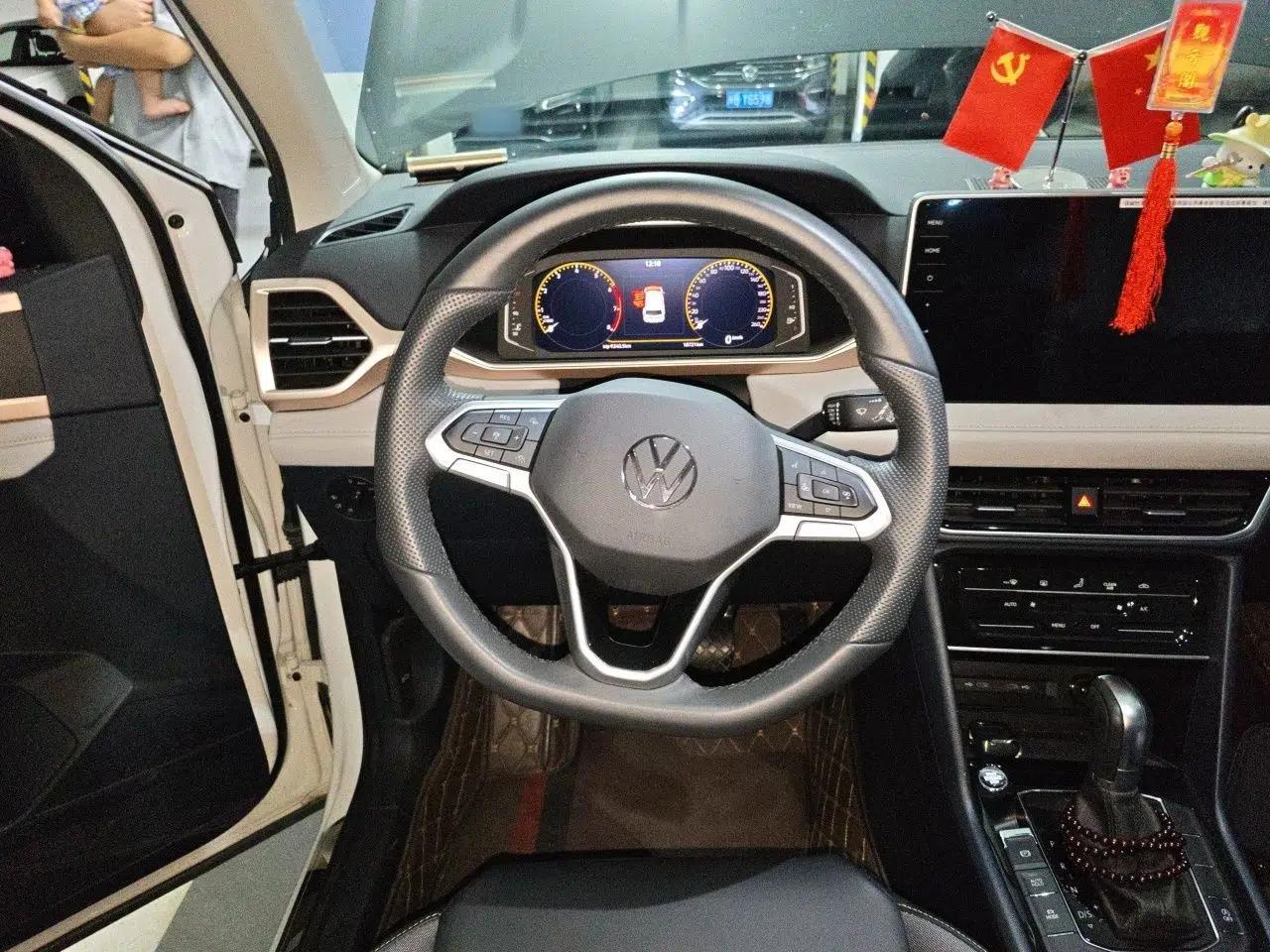 Volkswagen Tharu 2024 300TSI Two-Wheel-Drive Full Moon Edition — миниатюра 10