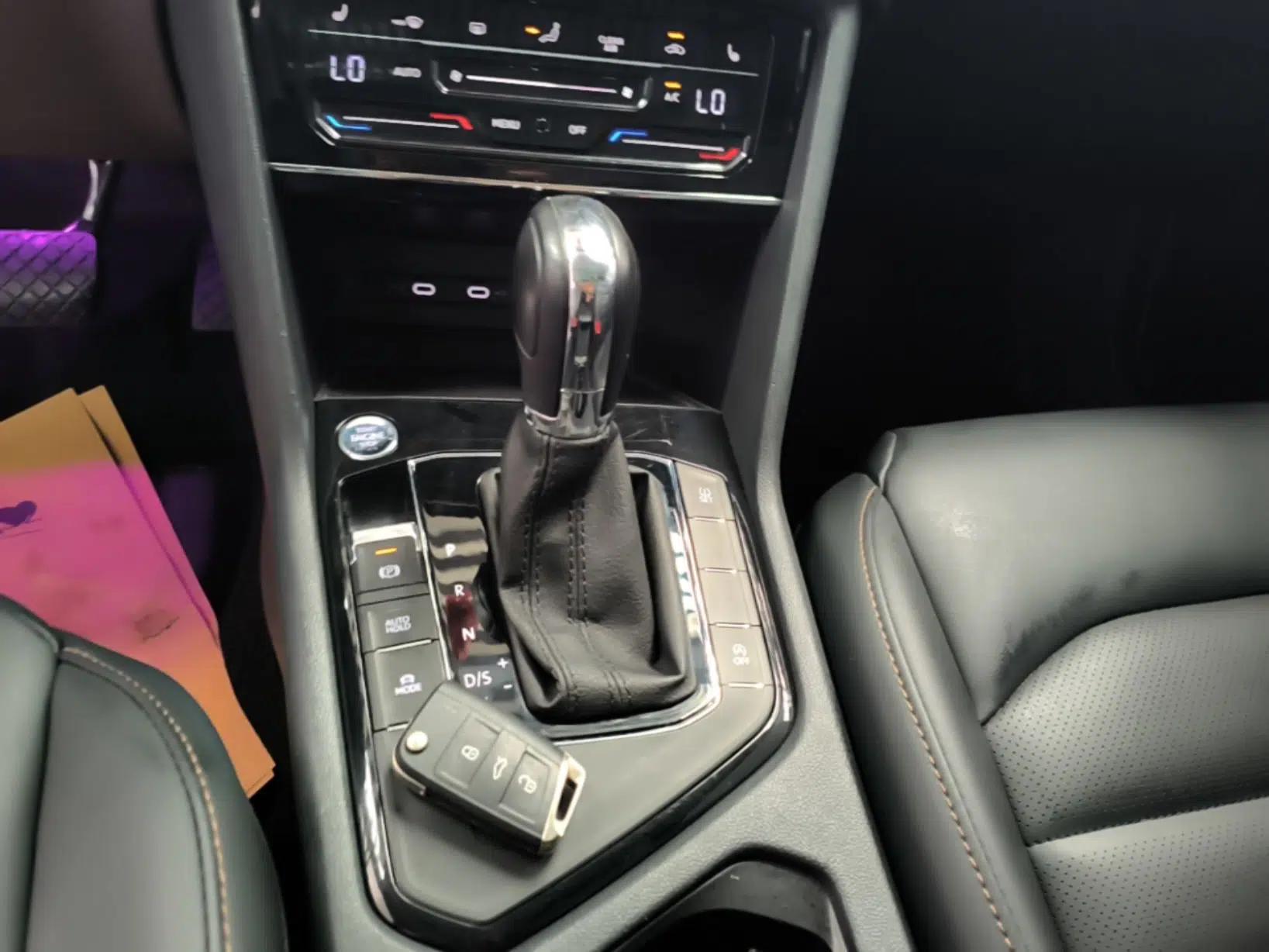 Volkswagen Tharu 2021 280TSI Two-Wheel-Drive Luxury Plus Edition — миниатюра 16