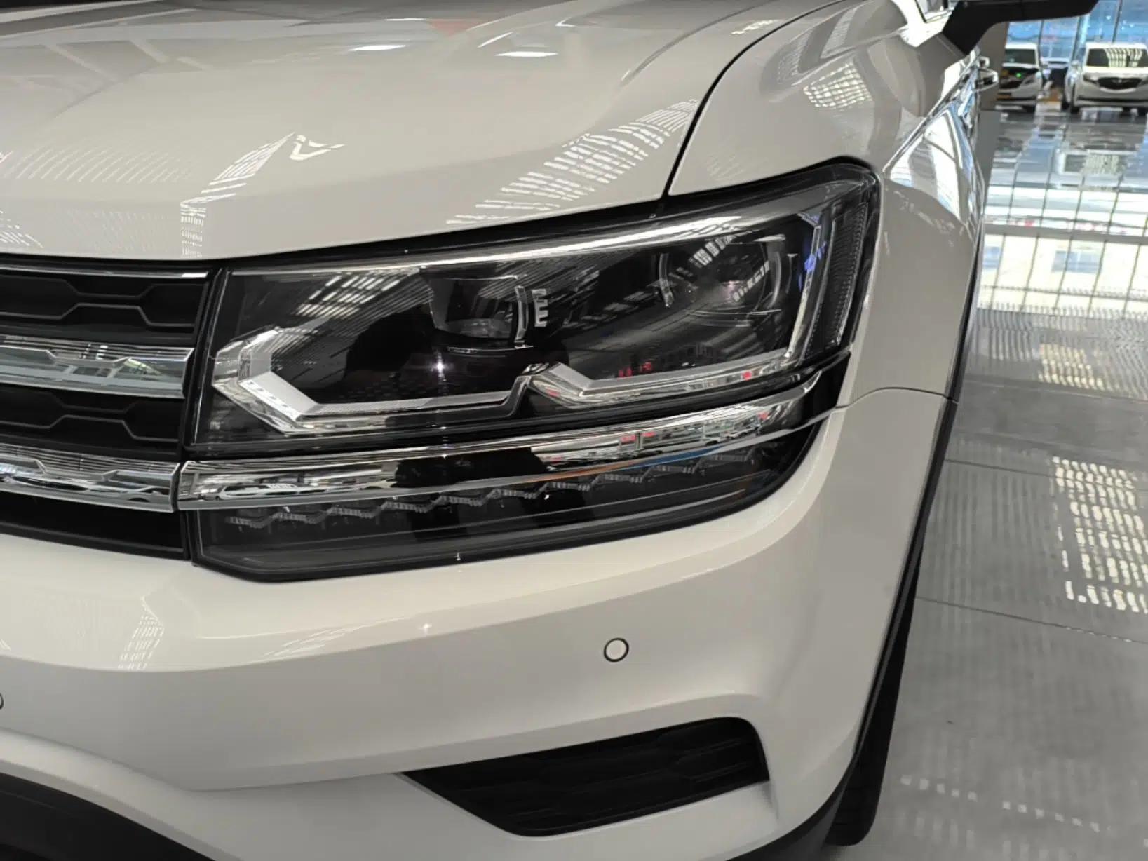 Volkswagen Tharu 2021 280TSI Two-Wheel-Drive Luxury Plus Edition — миниатюра 8
